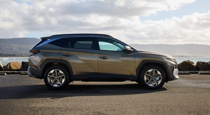 OMAC Set vloermatten en kofferbakmat, compatibel met Hyundai Kona 2017-2025, rubber, TPE, zwart, 5X OMAC Set vloermatten en kofferbakmat, compatibel met Hyundai Kona 2017-2025, rubber, TPE, zwart, 5X
