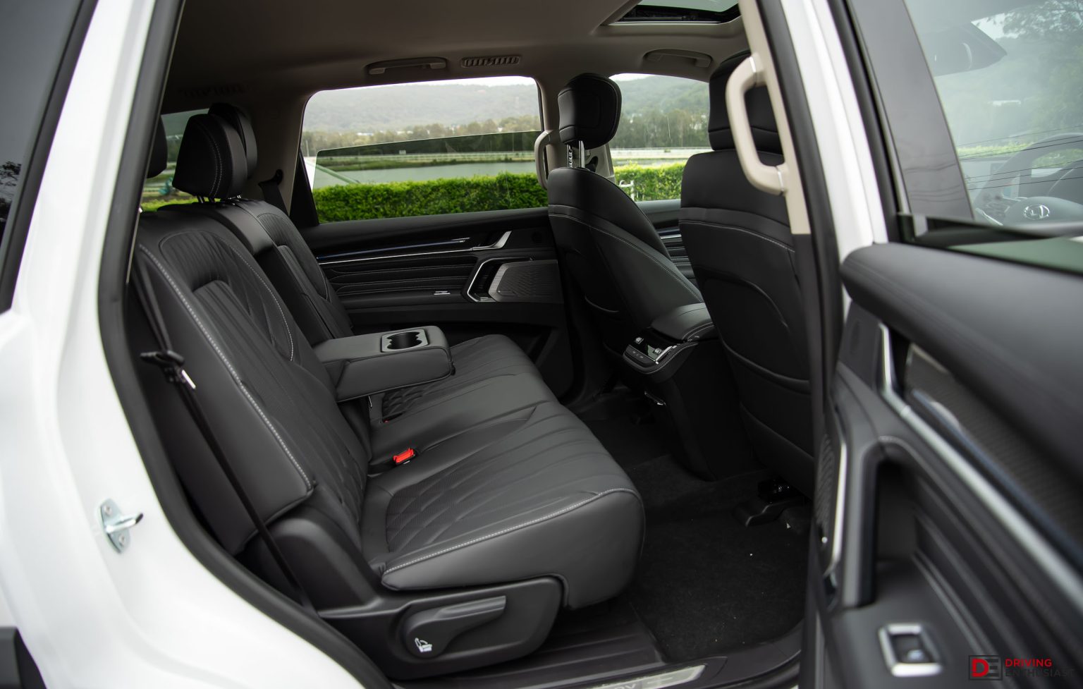 2025 LDV D90 review (video) Driving Enthusiast