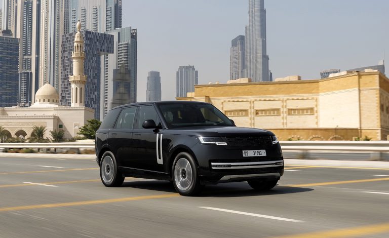 2025 Range Rover Electric prototypes pass extreme tests in hot desert ...