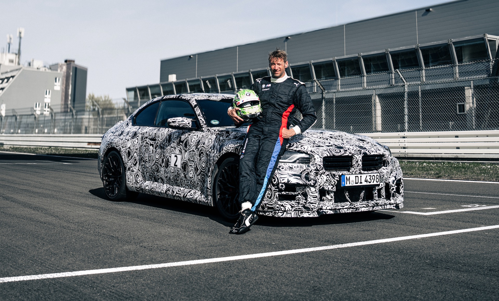 New BMW M2 CS laps Nurburgring in 7:25.5 (video) | Driving Enthusiast
