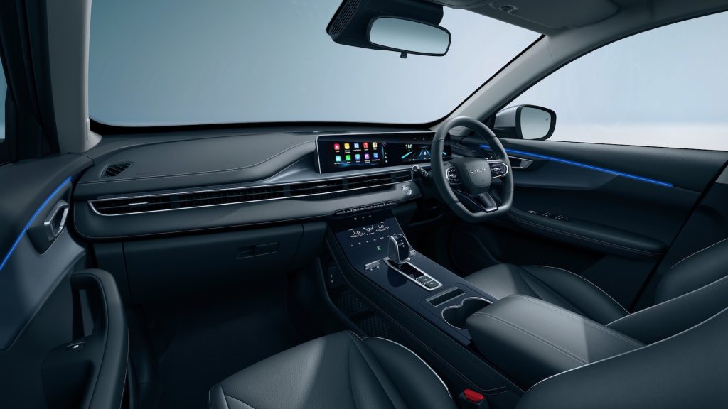 2025 Chery Tiggo 4 Hybrid - interior