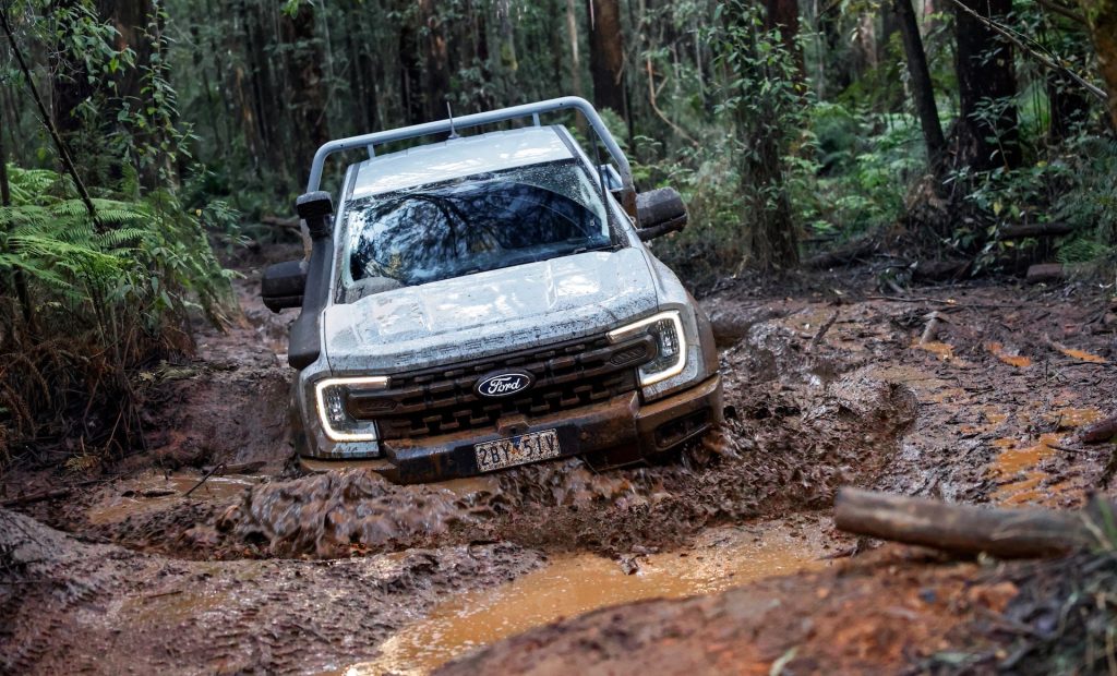 2026 Ford Ranger Super Duty-mud test - front