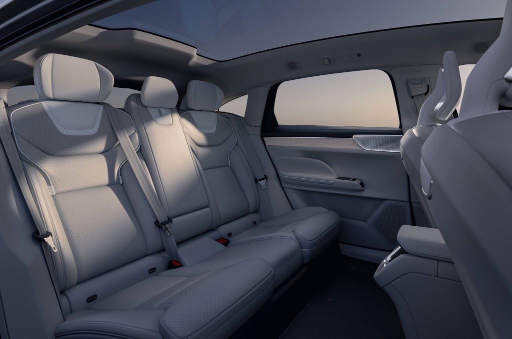 2026 Volvo ES90-rear seats