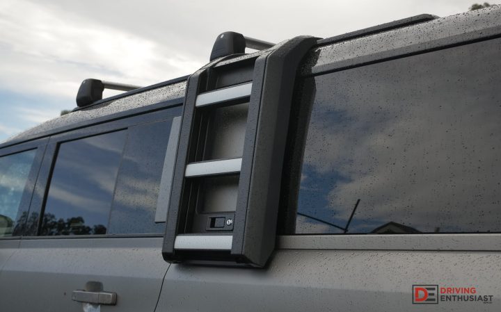 2025 Land Rover Defender 130 D350 SE-ladder
