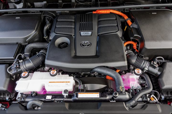 2026 Toyota LandCruiser Hybrid - engine