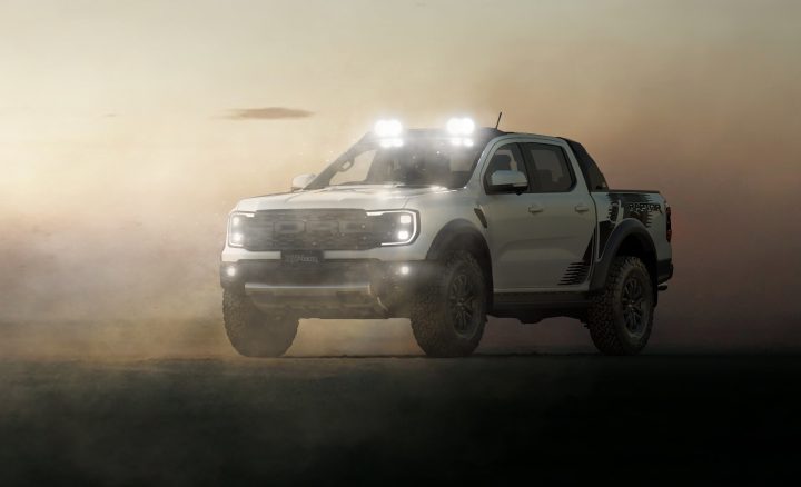 MY2026 Ford Ranger Raptor Desert Pack - lights