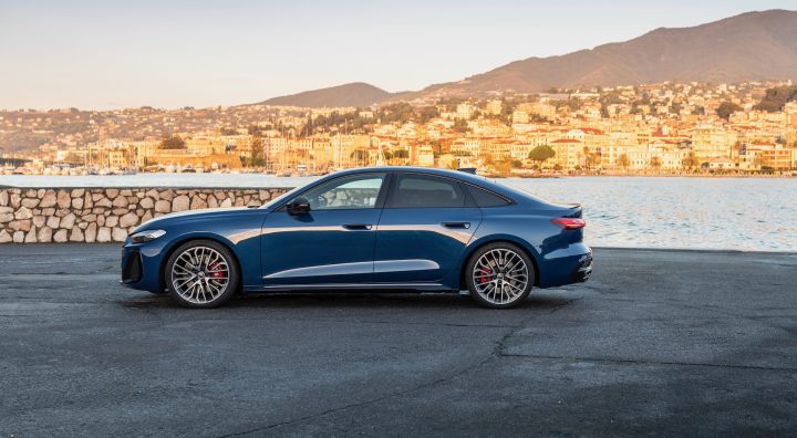 2025 Audi A5 - side