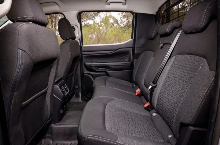 2026 Ford Ranger Super Duty - double-cab rear seats