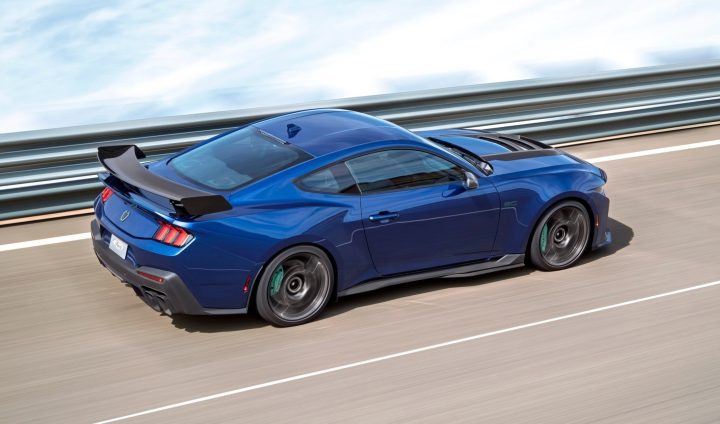 2026 Ford Mustang Dark Horse SC Track Pack-rear wing