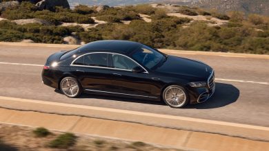 2027 Mercedes-Benz S-Class road