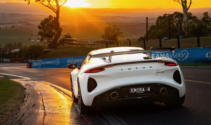 2026 Lotus Emira Turbo Bathurst Edition - rear wing