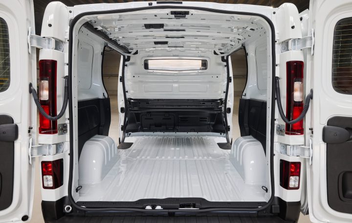 2026 Renault Trafic - cargo area