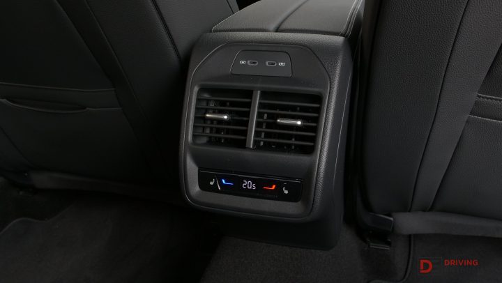 2026 Skoda Superb 195TSI Sportline rear climate