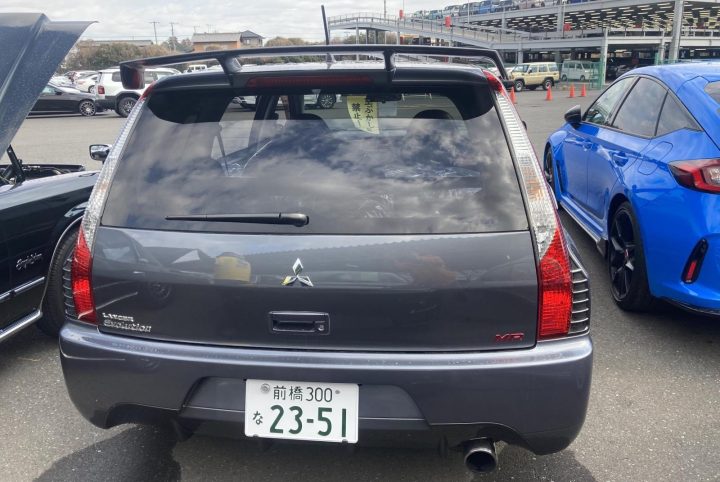 Mitsubishi Lancer Evolution 9 Wagon MR-tailgate