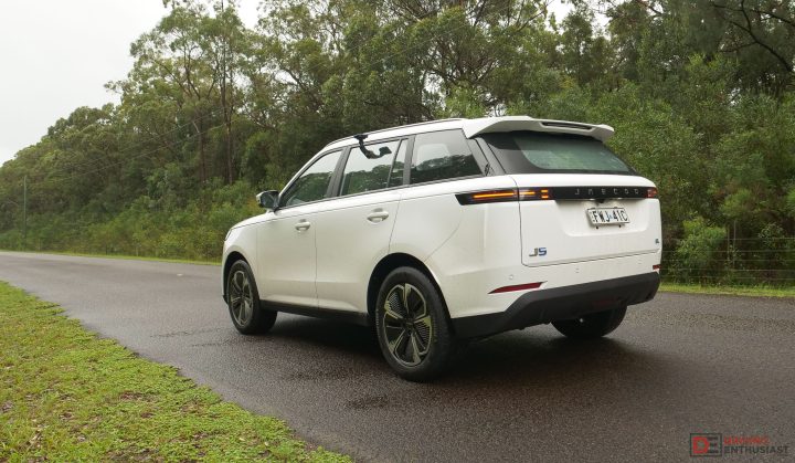 2026 Jaecoo J5 EV acceleration 0-100 test