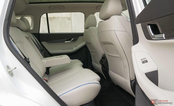 2026 Jaecoo J5 EV rear seats