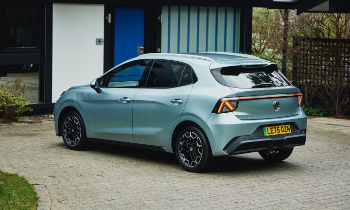2026 MG4 Urban - rear