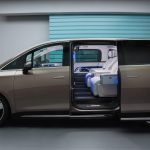 2026 Mercedes-Benz VLE doors