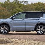 2026 Mitsubishi Outlander PHEV Exceed - wheels