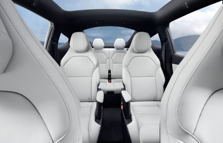 2026 Tesla Model Y L - 6 seat