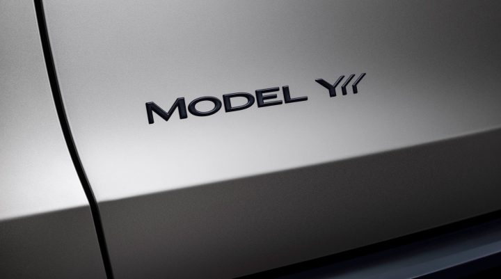 2026 Tesla Model Y L - badge
