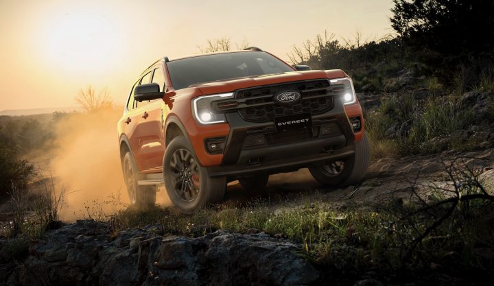 2026 Ford Everest Wildtrak - front