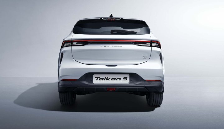 2026 Forthing Taikon 5 - rear