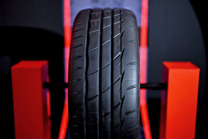 Bridgestone RE005 launch in Australia - tread