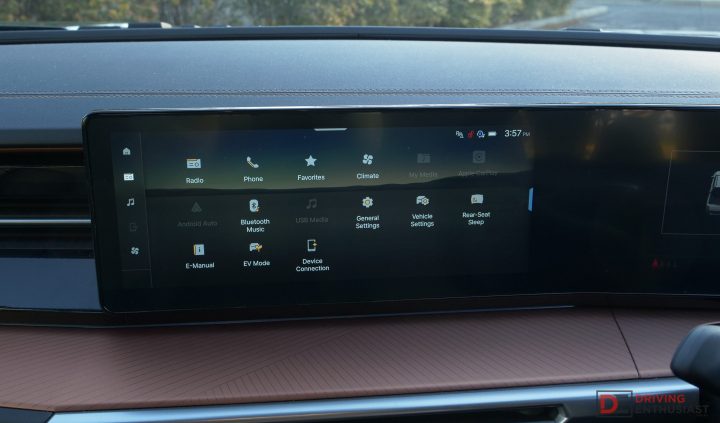 2026 KGM Musso EV AWD - touchscreen
