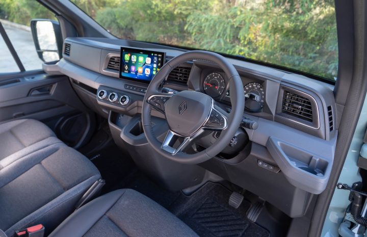 2026 Renault Master - interior