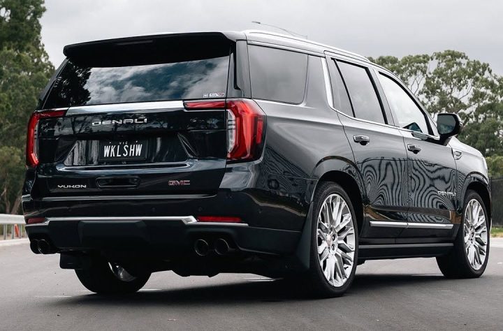 Walkinshaw GMC Yukon Denali supercharged V8 - rear