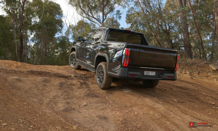 2026 MG U9 Black Edition - off-road