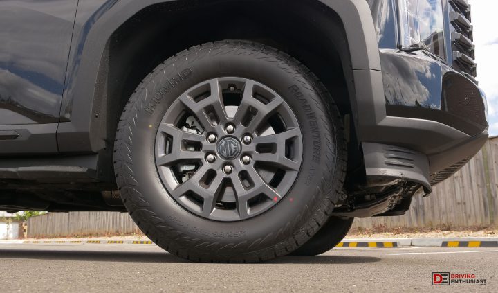 2026 MG U9 Black Edition - wheels AT tyres