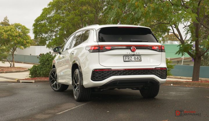 2026 Volkswagen Tayron 195TSI R-Line - taillights