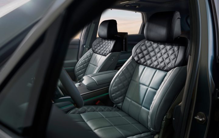 2027 Genesis GV80 Hybrid - seats