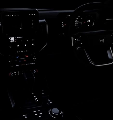 2027 Mahindra Pikup - interior