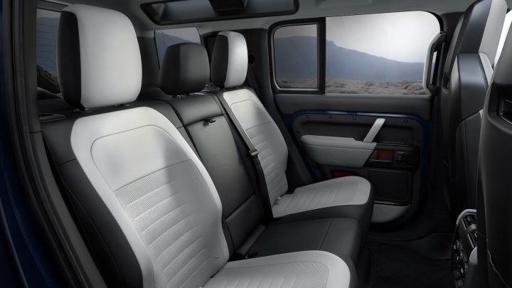 2026 Land Rover Defender OCTA - rear seats