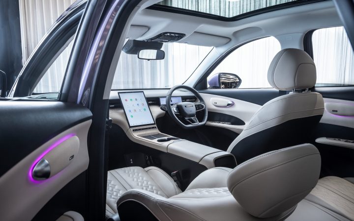 2026 Lepas L6 Australia - interior