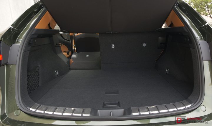 2026 Lexus NX 350h Sports Luxury - boot