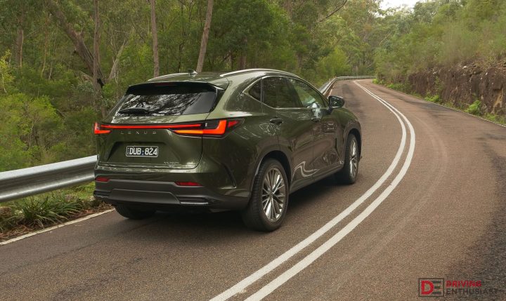 2026 Lexus NX 350h Sports Luxury - handling