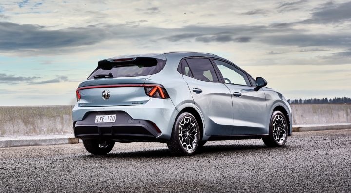 2026 MG4 Urban - rear