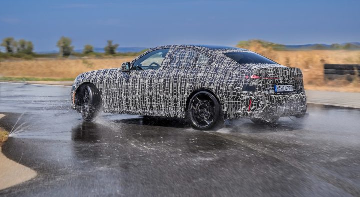 2027 BMW 3 Series M340i prototype - Drift Moment RWD mode