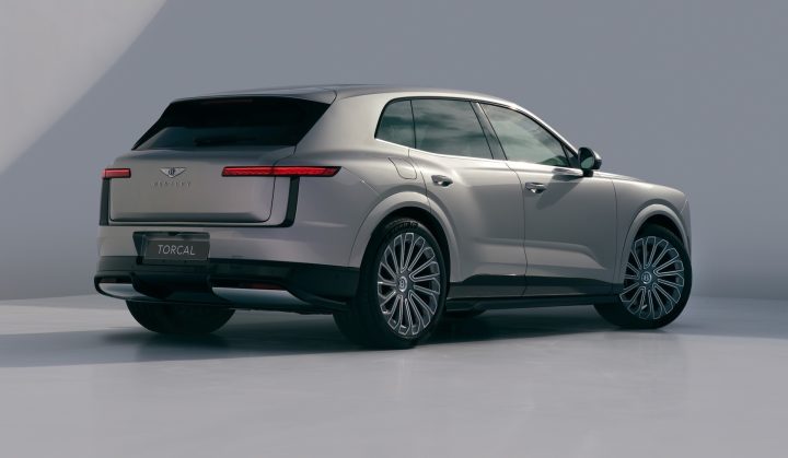 2027 Bentley Torcal - taillights