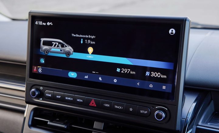 2027 Hyundai Staria Load Electric - touchscreen