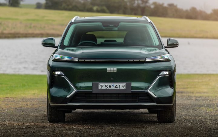 2026 Geely Starray AWD EM-i Inspire - headlights