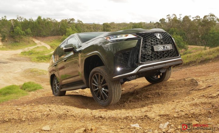 2026 Lexus LX 700h F Sport - flex