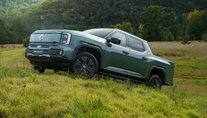 2026 MG U9 EV - off road