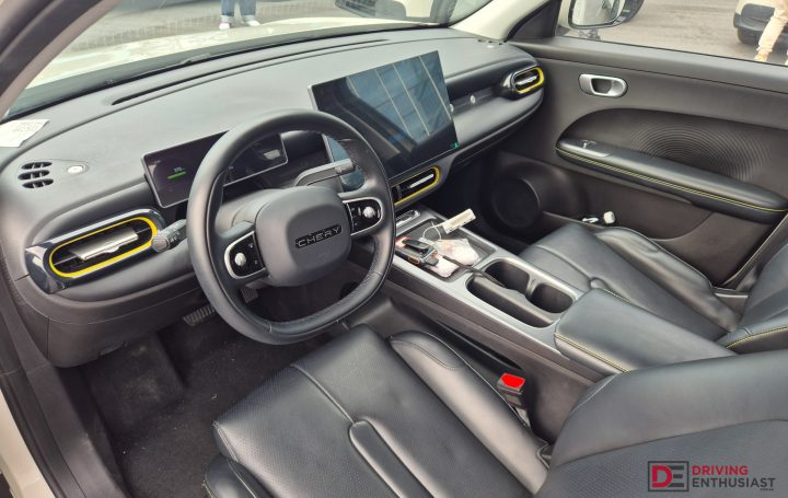 2027 Chery Q EV400 - interior
