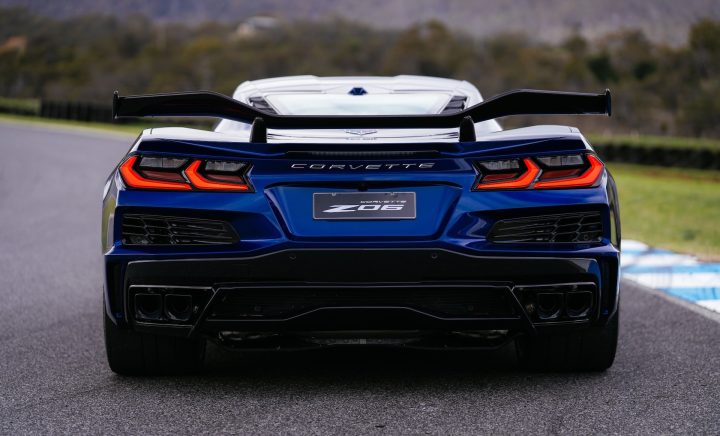 2027 Chevrolet Corvette Z06 - exhaust