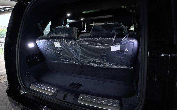 2027 Freelander 8 - minimum boot